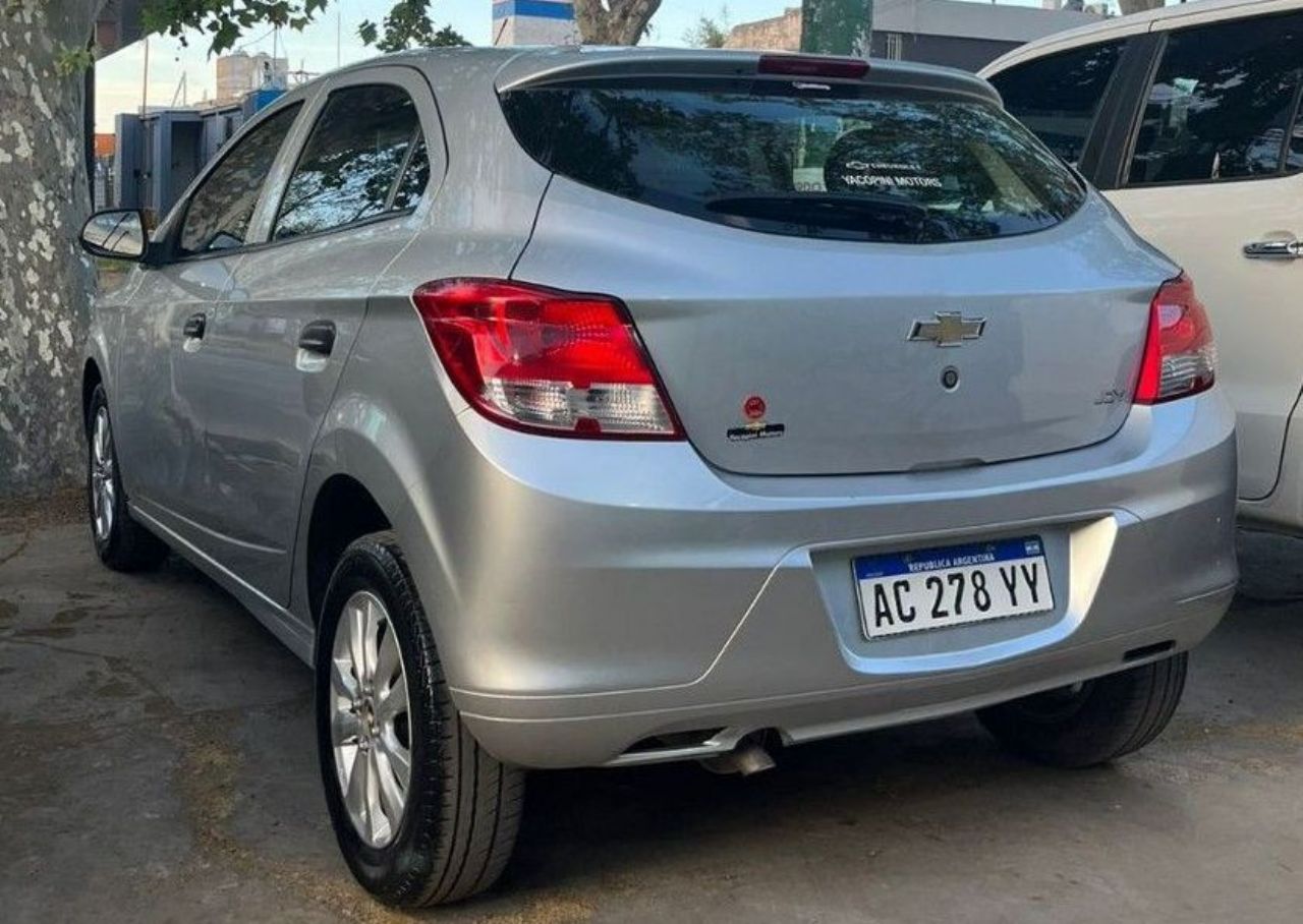 Chevrolet Onix Usado en Mendoza, deRuedas