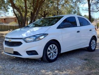 Chevrolet Onix Usado en Córdoba Financiado