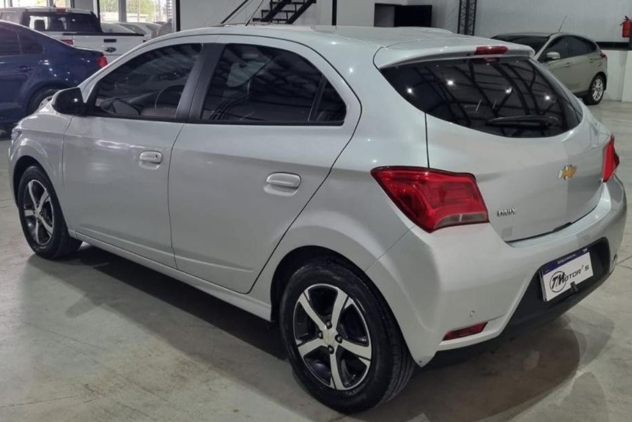 Chevrolet Onix Usado en Mendoza, deRuedas