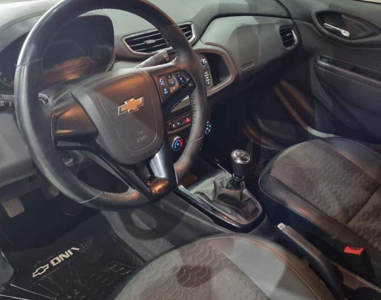 Chevrolet Onix Usado en Mendoza, deRuedas