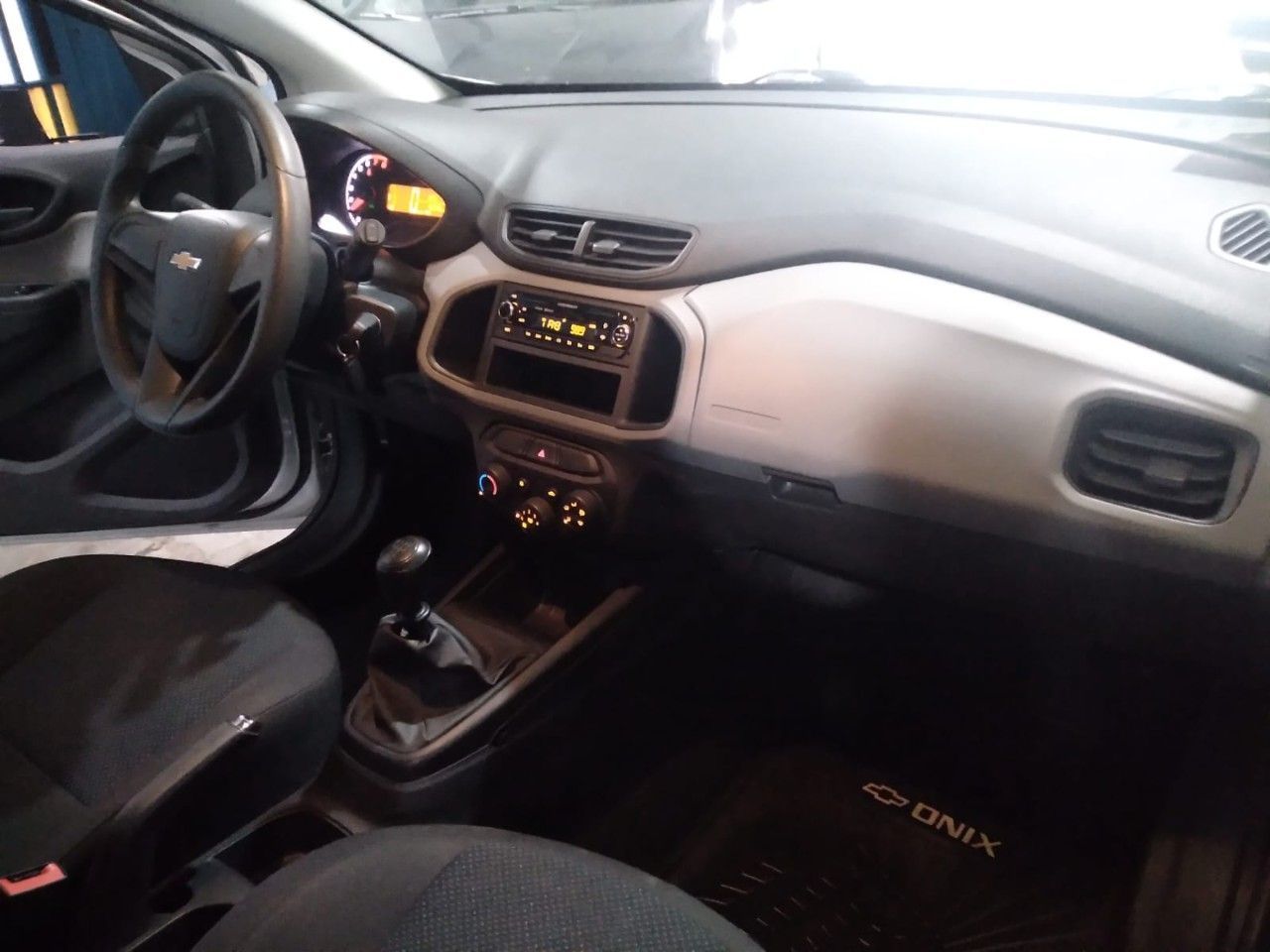 Chevrolet Onix Usado en Mendoza, deRuedas