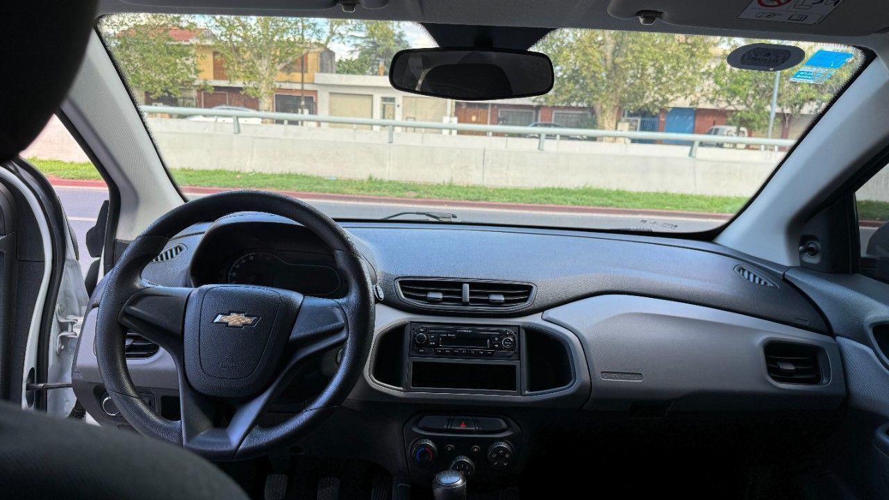 Chevrolet Onix Usado Financiado en Córdoba, deRuedas