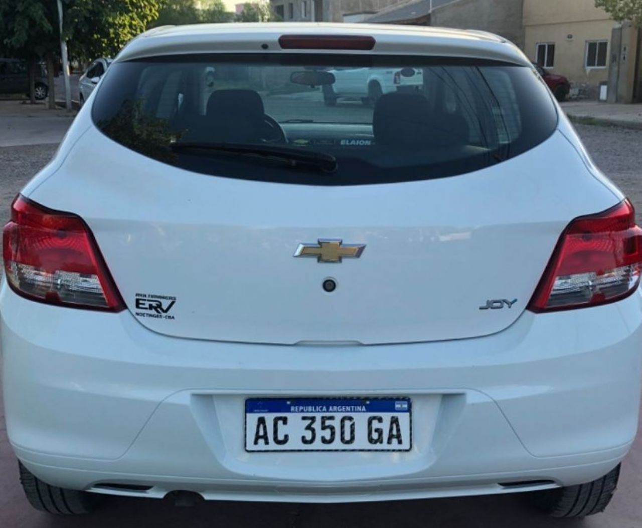 Chevrolet Onix Usado Financiado en Mendoza, deRuedas