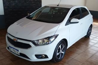 Chevrolet Onix Usado en Mendoza Financiado