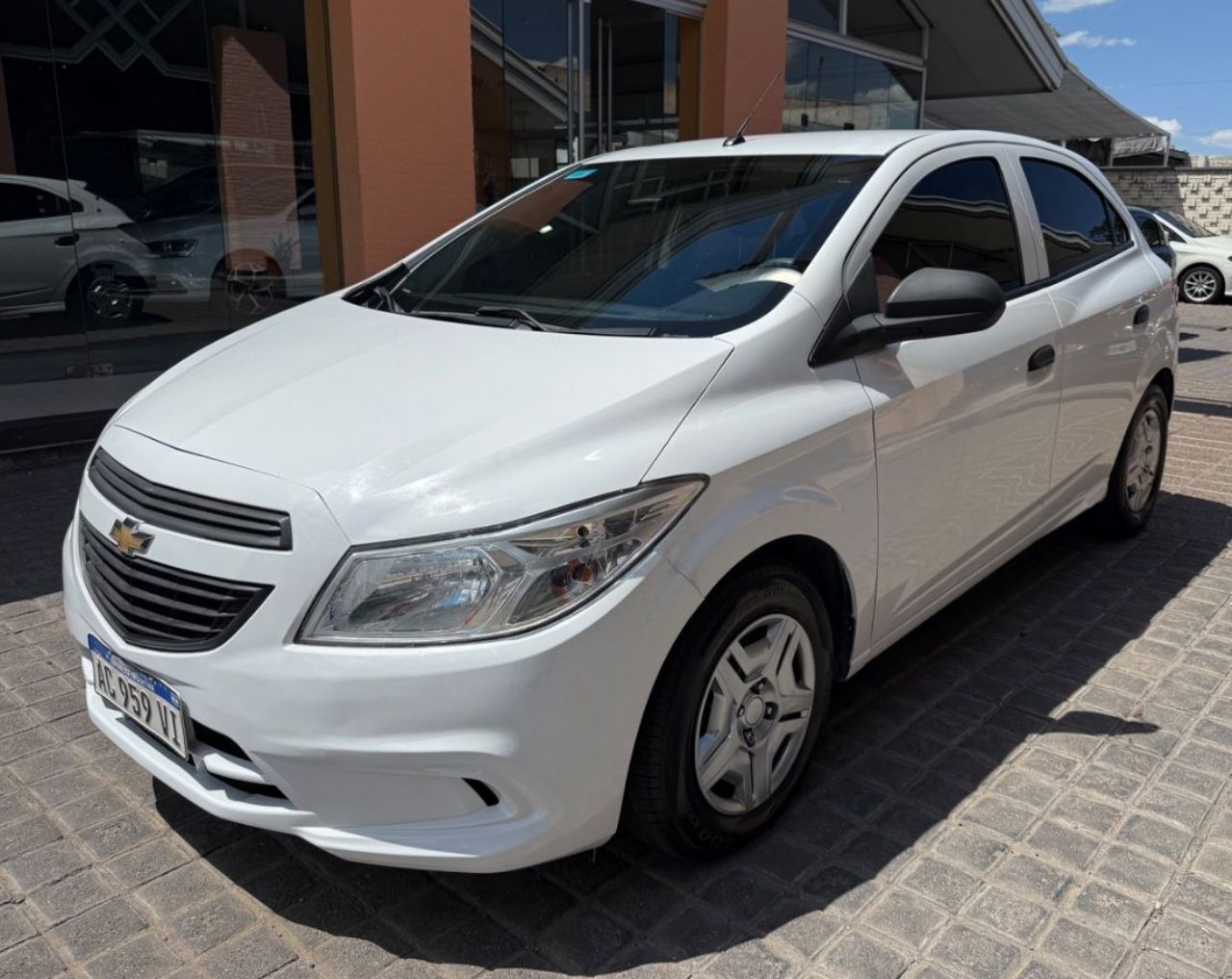 Chevrolet Onix Usado Financiado en Mendoza, deRuedas