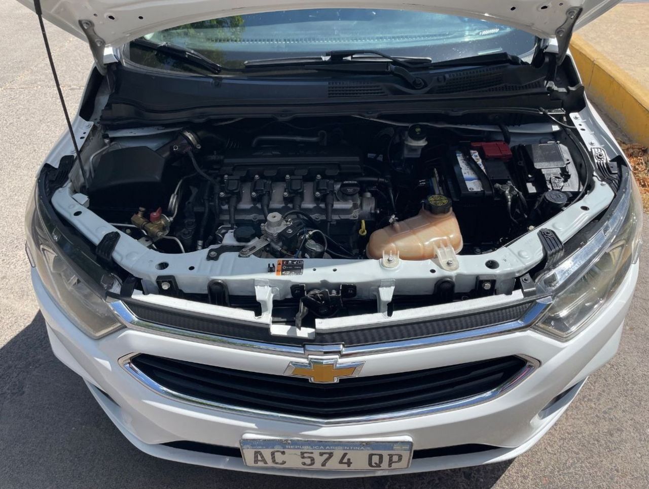 Chevrolet Onix Usado en Mendoza, deRuedas