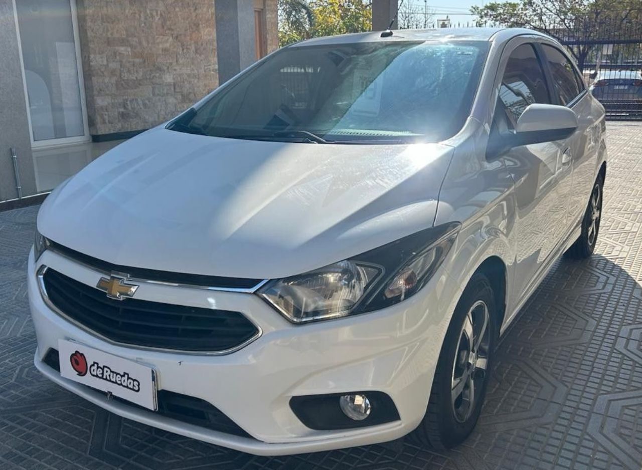 Chevrolet Onix Usado Financiado en Mendoza, deRuedas