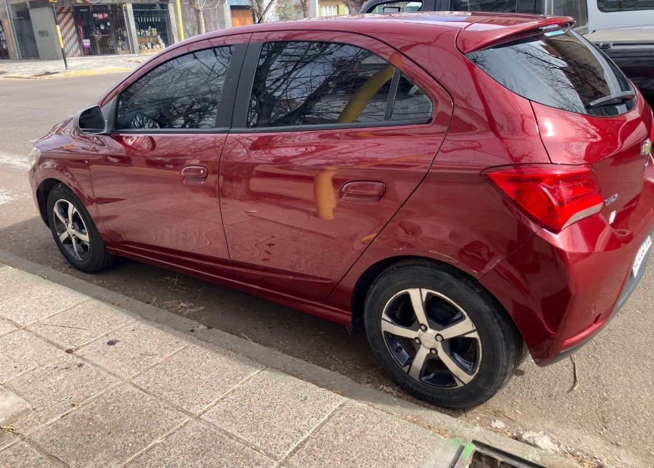 Chevrolet Onix Usado en Mendoza, deRuedas