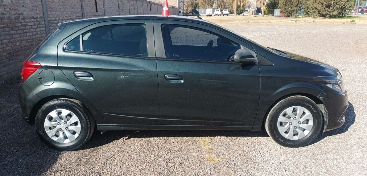 Chevrolet Onix Usado en San Juan, deRuedas
