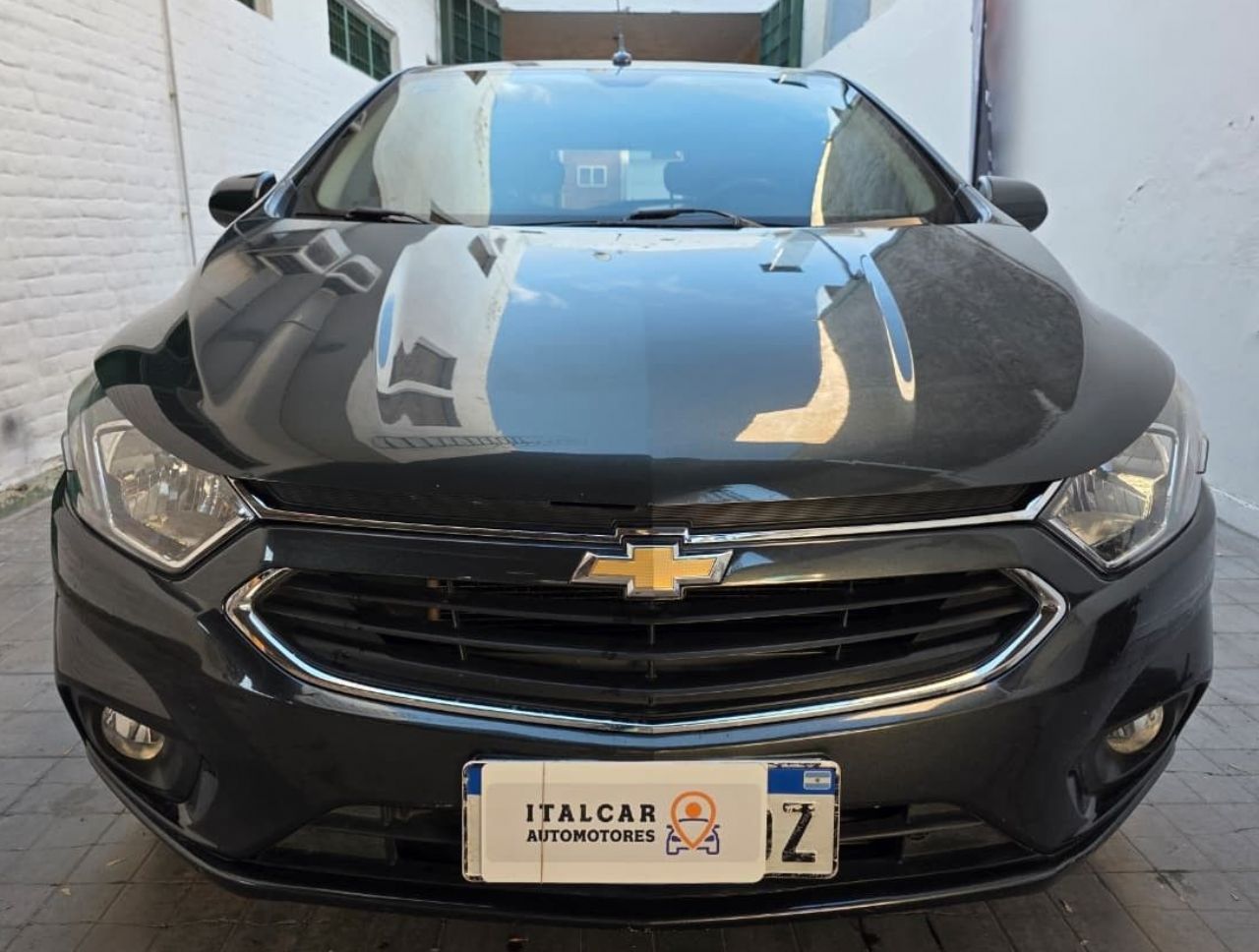 Chevrolet Onix Usado Financiado en Mendoza, deRuedas