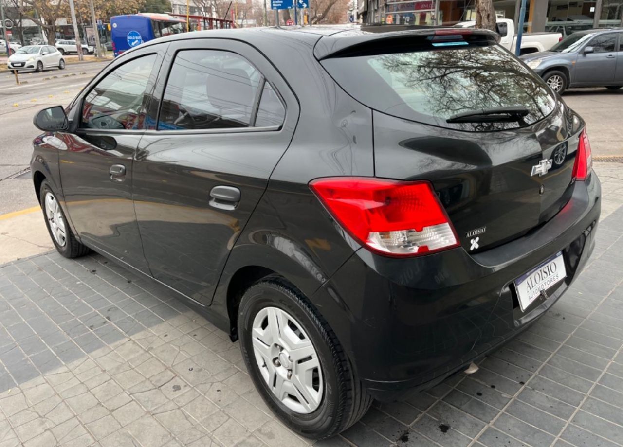 Chevrolet Onix Usado en Mendoza, deRuedas