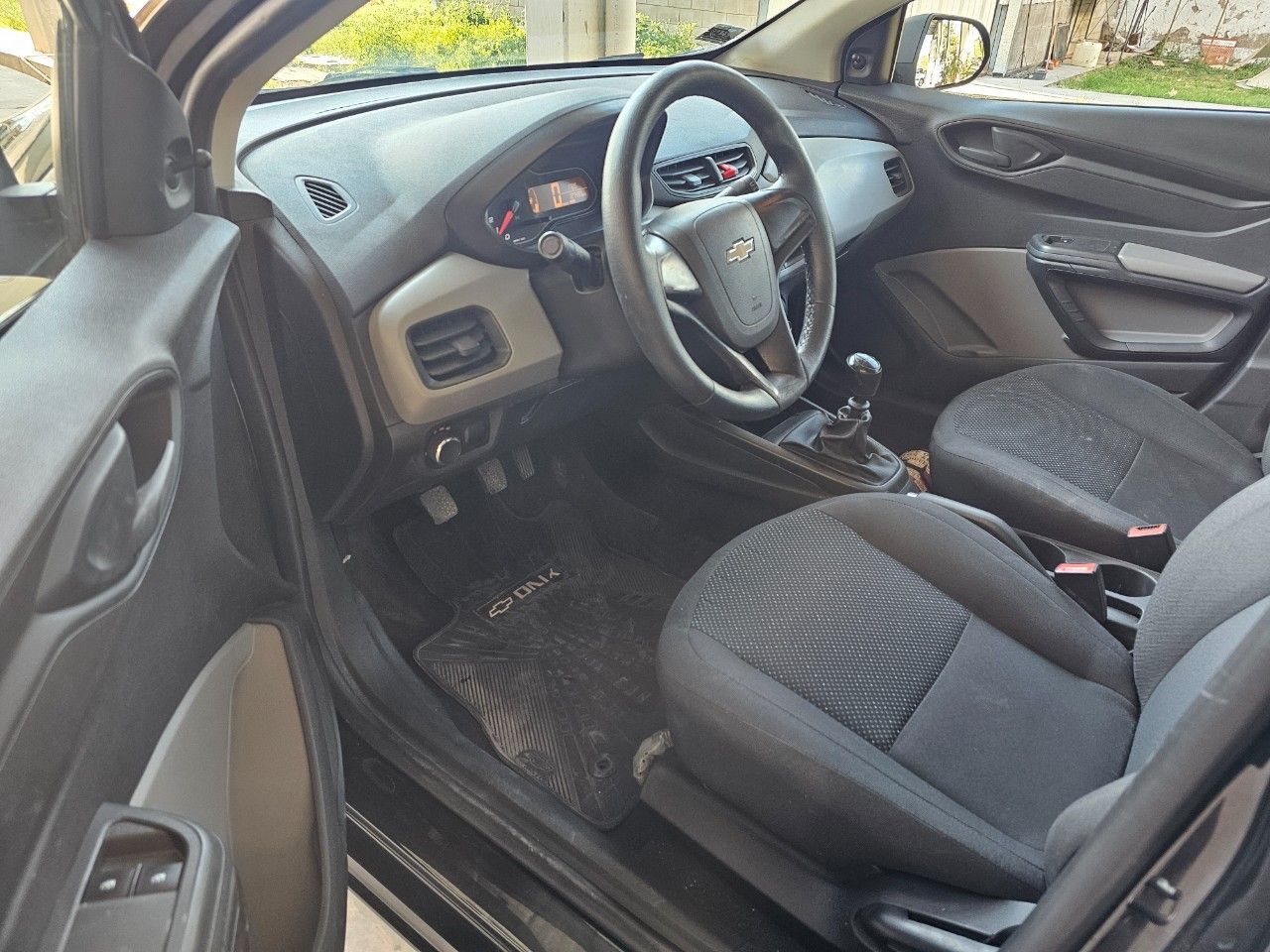 Chevrolet Onix Usado Financiado en Mendoza, deRuedas