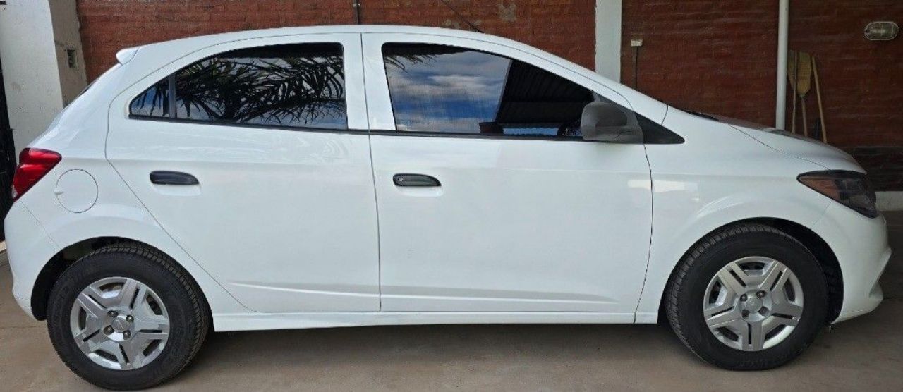 Chevrolet Onix Usado en Chaco, deRuedas