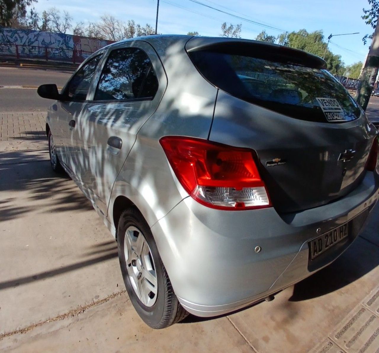 Chevrolet Onix Usado Financiado en Mendoza, deRuedas