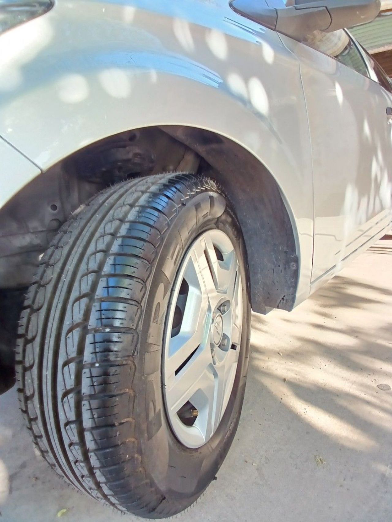 Chevrolet Onix Usado Financiado en Mendoza, deRuedas