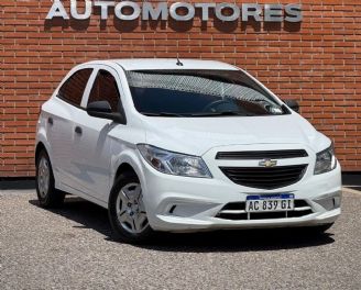 Chevrolet Onix Usado en Córdoba Financiado