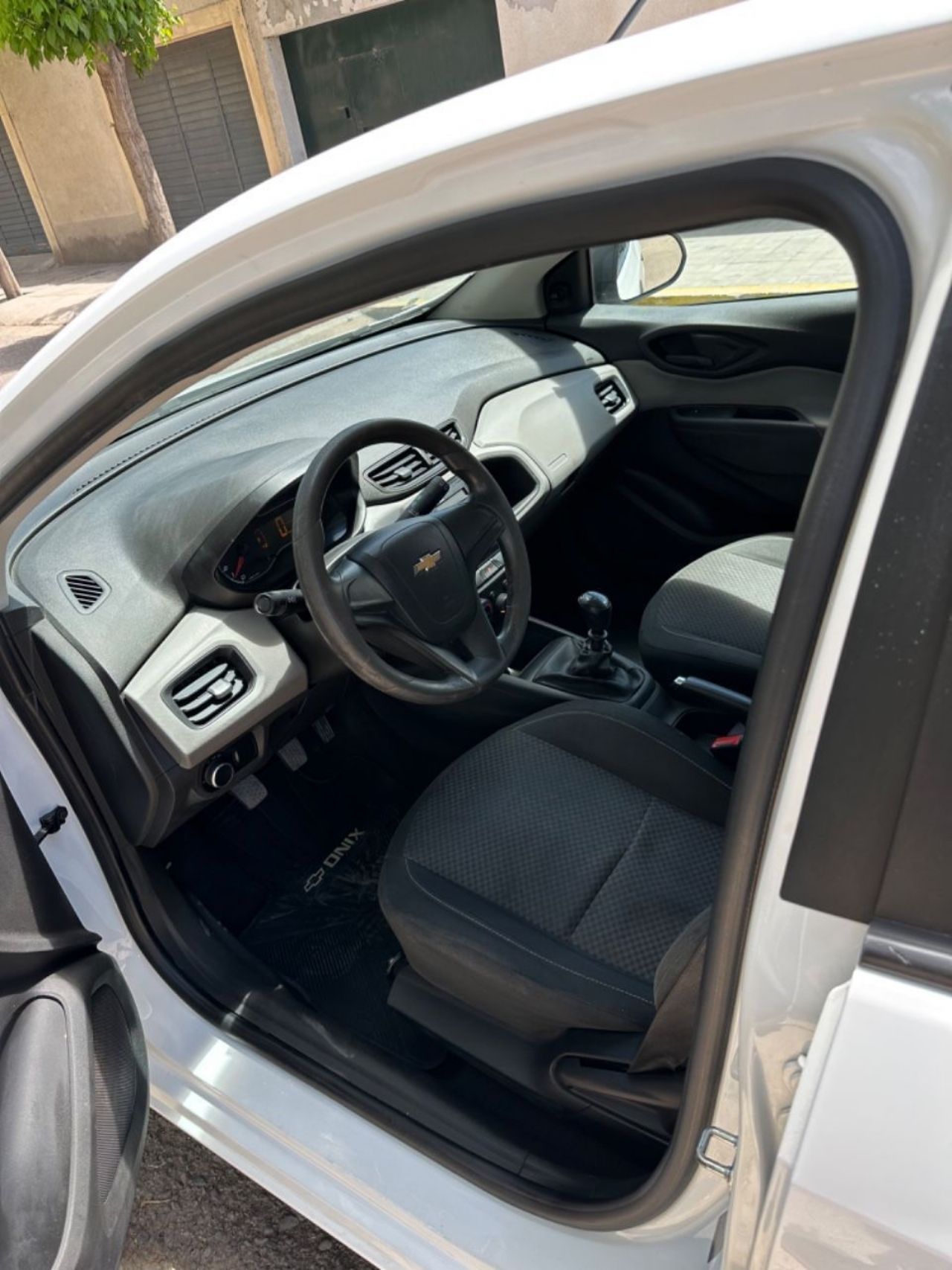 Chevrolet Onix Usado en Mendoza, deRuedas