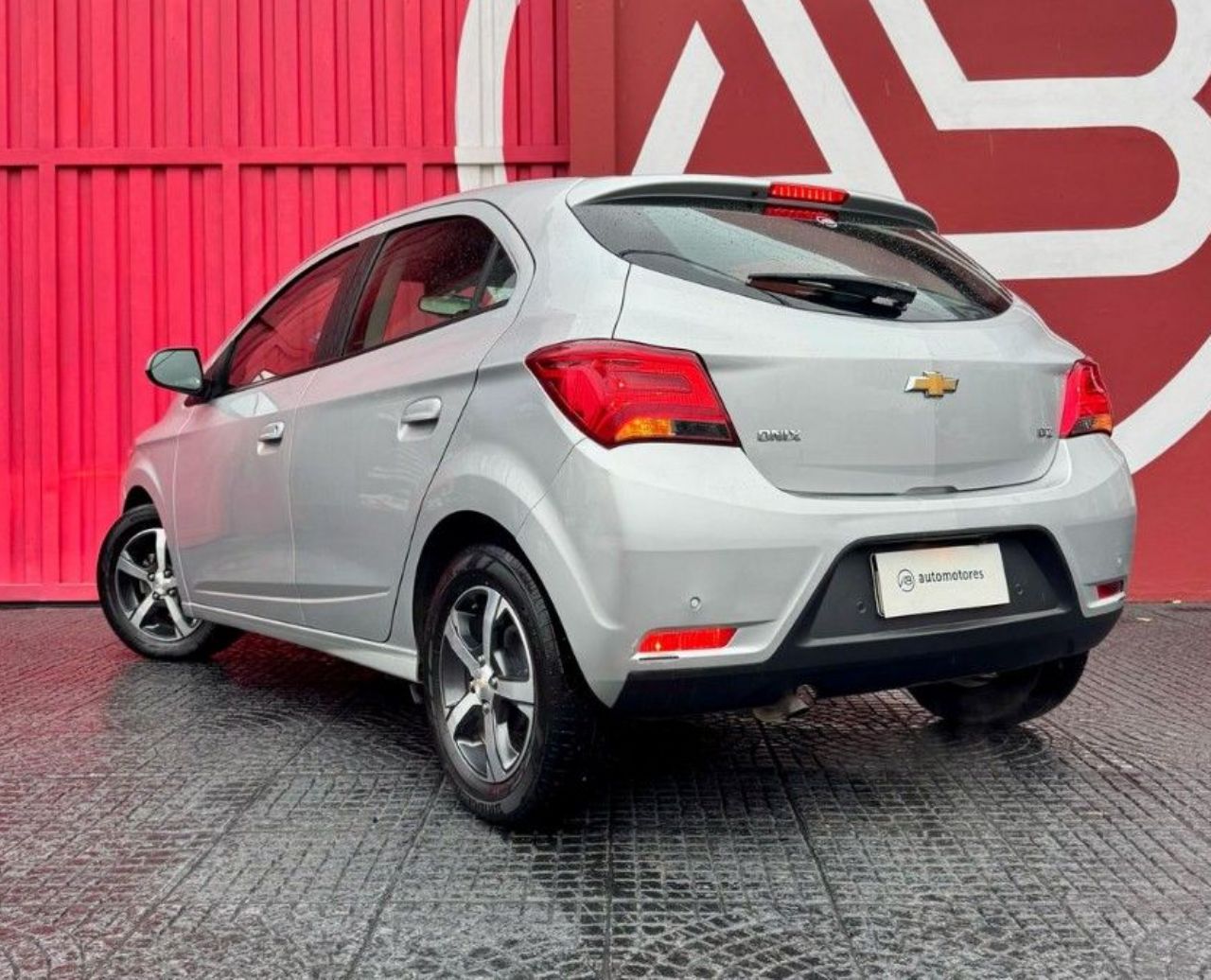 Chevrolet Onix Usado en Córdoba, deRuedas