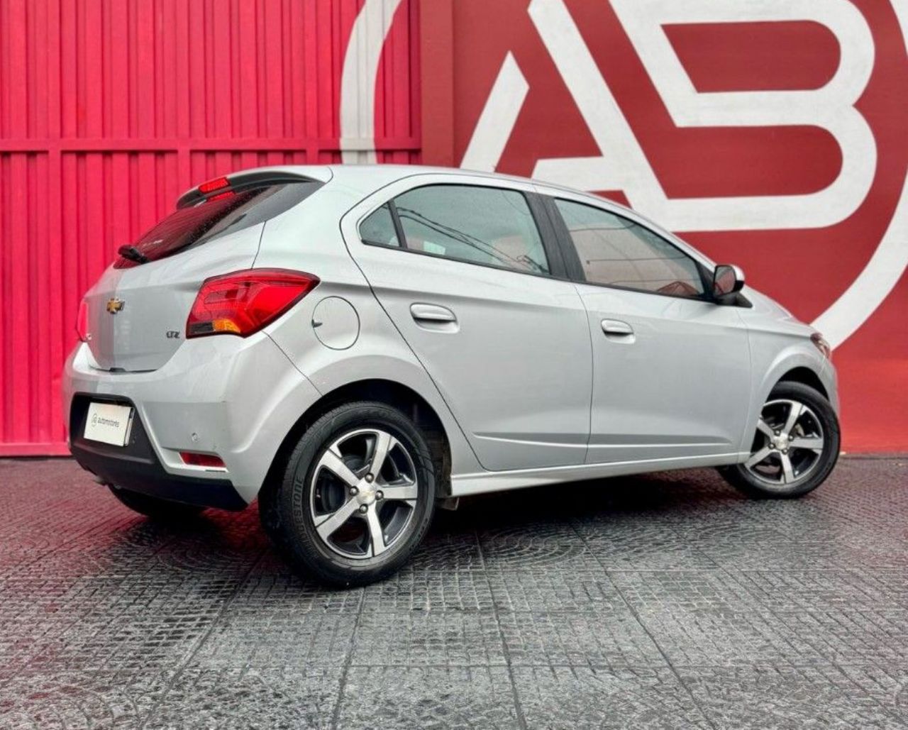 Chevrolet Onix Usado en Córdoba, deRuedas