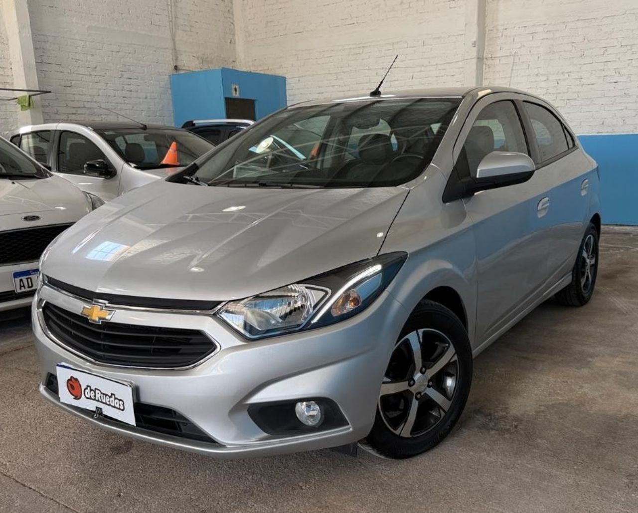 Chevrolet Onix Usado Financiado en Mendoza, deRuedas