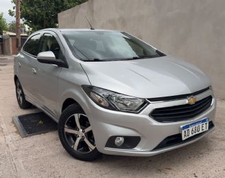 Chevrolet Onix Usado en Mendoza Financiado