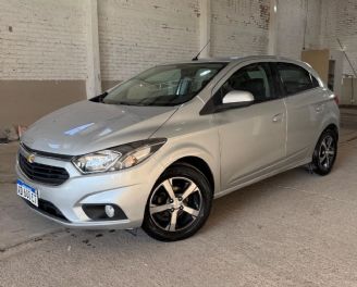 Chevrolet Onix Usado en Mendoza Financiado