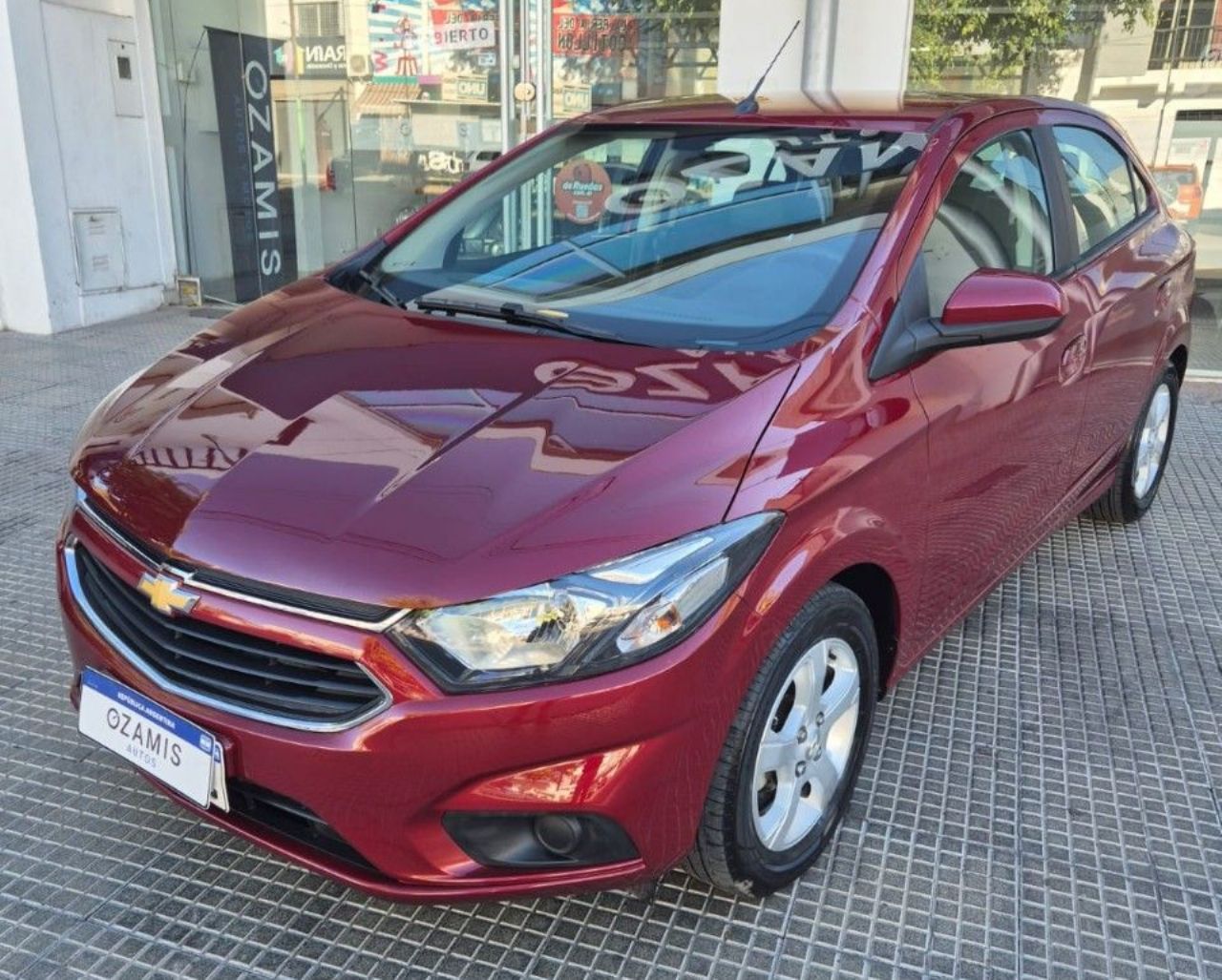 Chevrolet Onix Usado Financiado en Mendoza, deRuedas