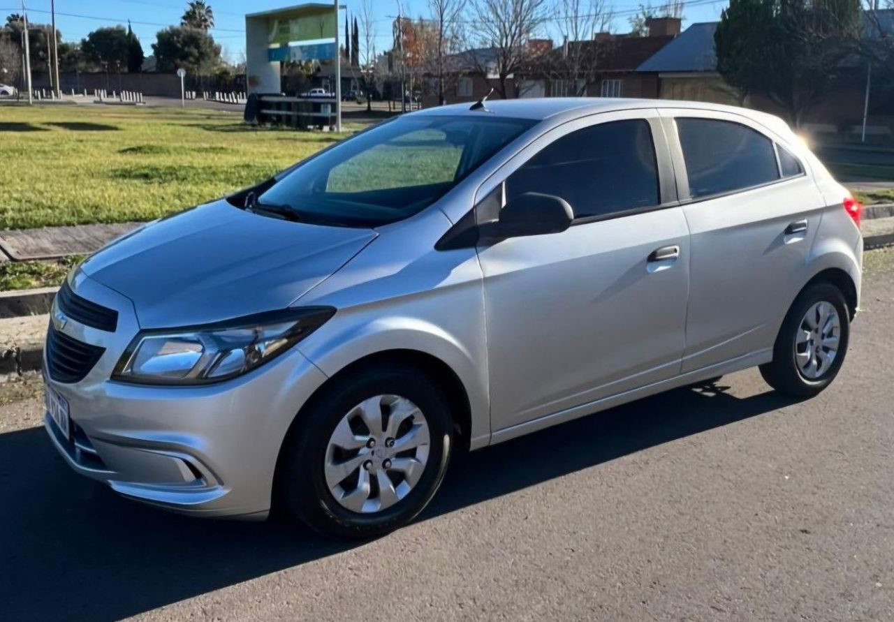 Chevrolet Onix Usado en Mendoza, deRuedas
