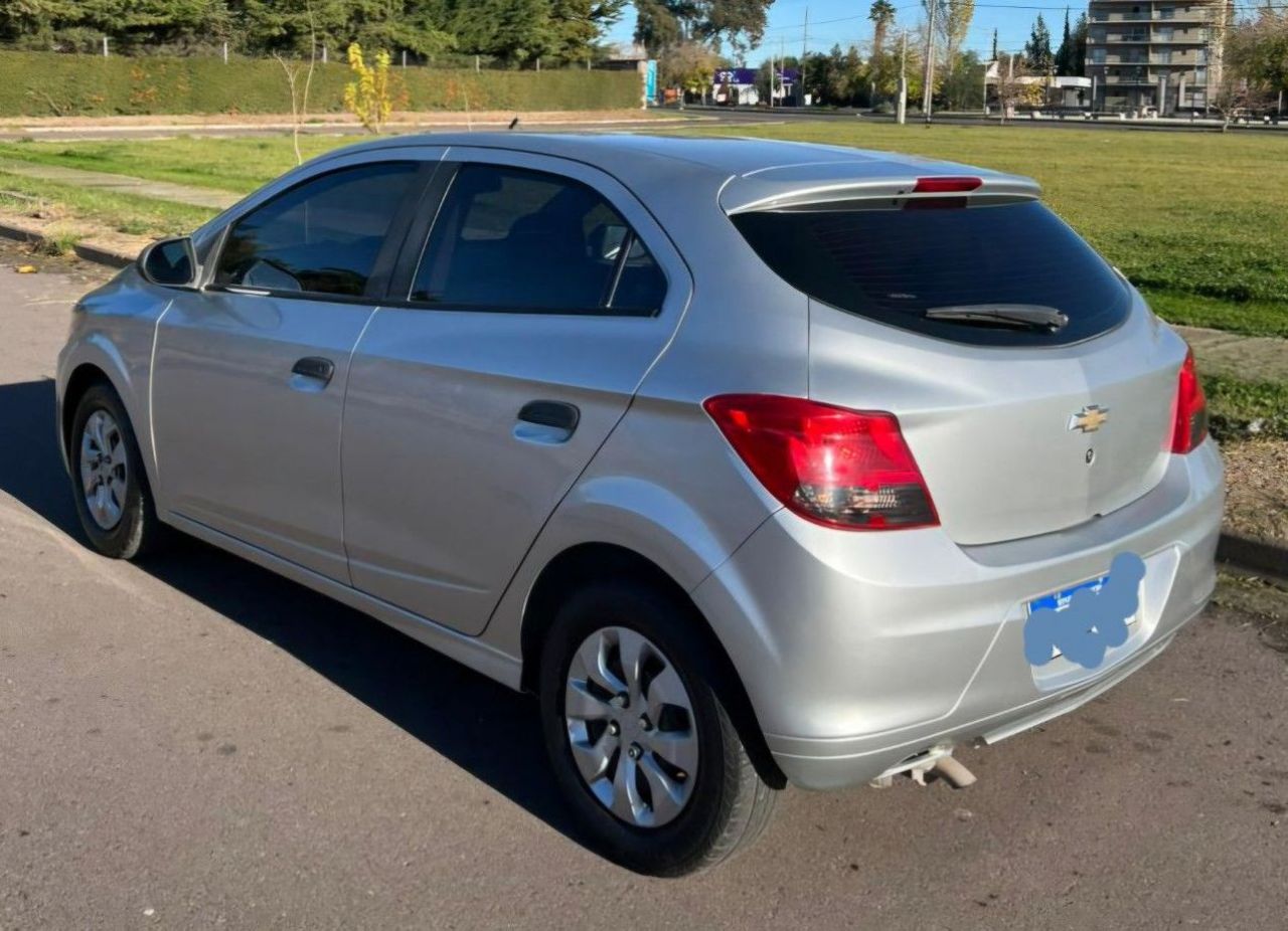 Chevrolet Onix Usado en Mendoza, deRuedas