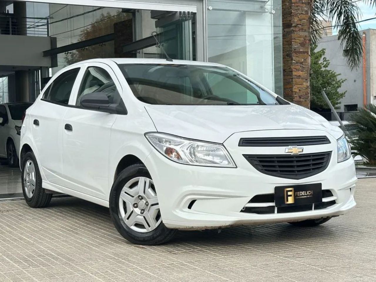 Chevrolet Onix Usado Financiado en Córdoba, deRuedas