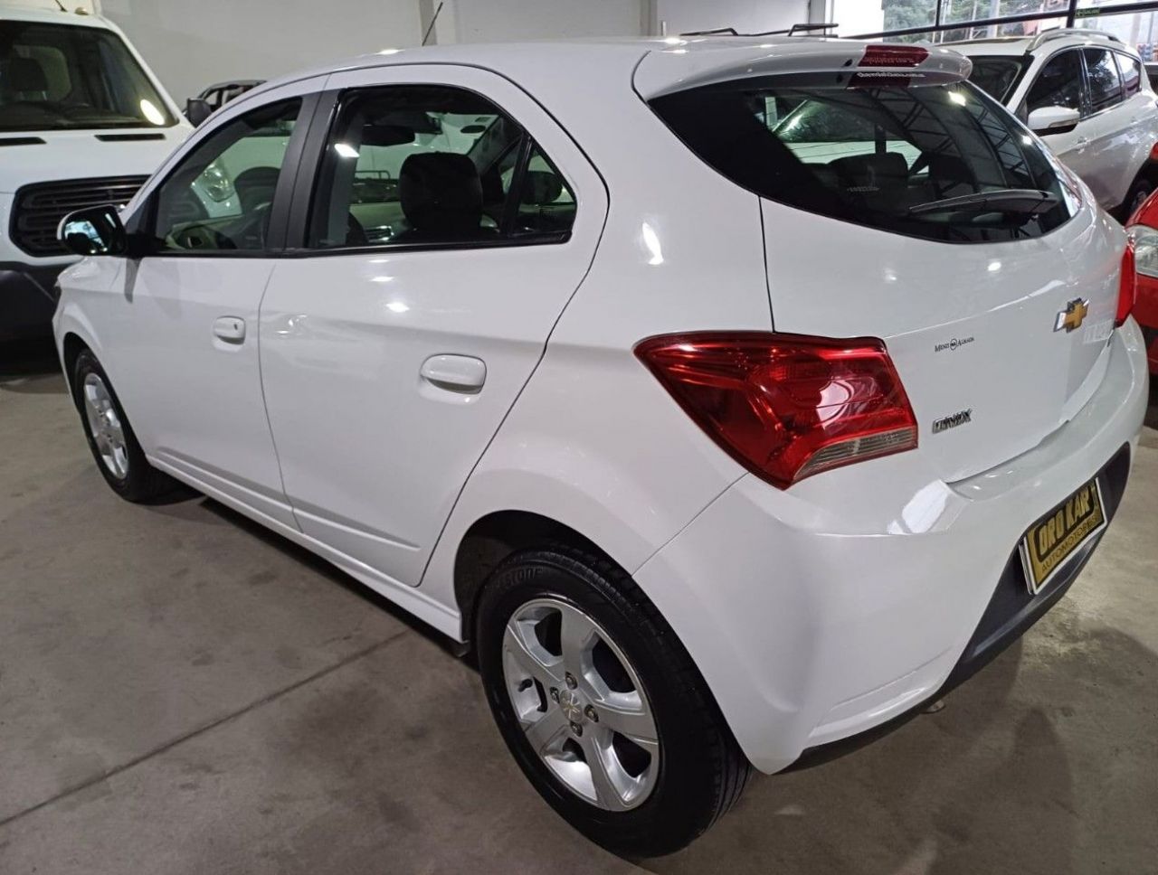 Chevrolet Onix Usado Financiado en Córdoba, deRuedas