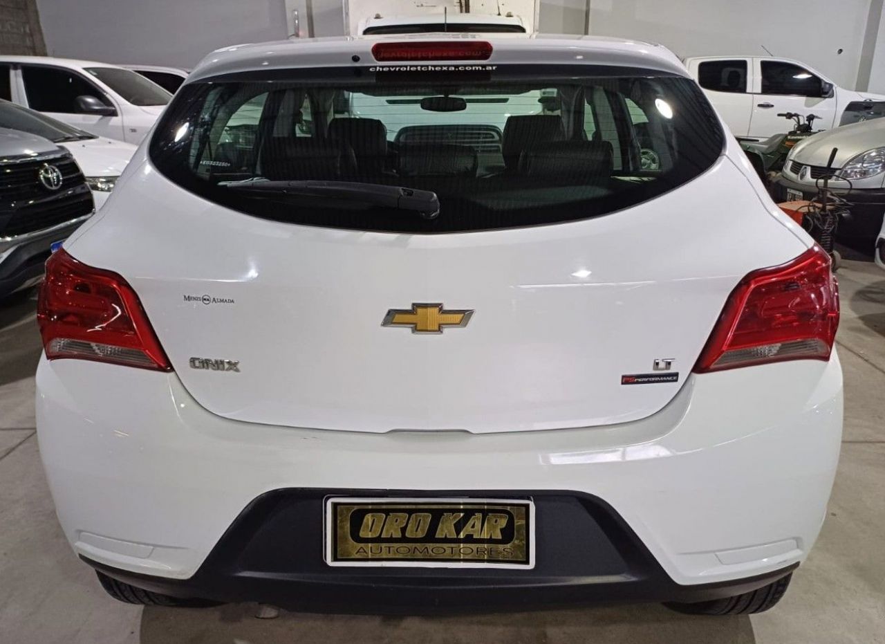Chevrolet Onix Usado Financiado en Córdoba, deRuedas