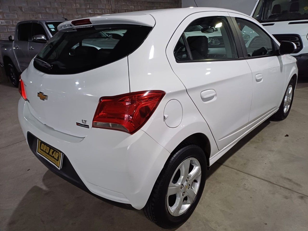 Chevrolet Onix Usado Financiado en Córdoba, deRuedas