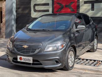 Chevrolet Onix Usado en Mendoza Financiado