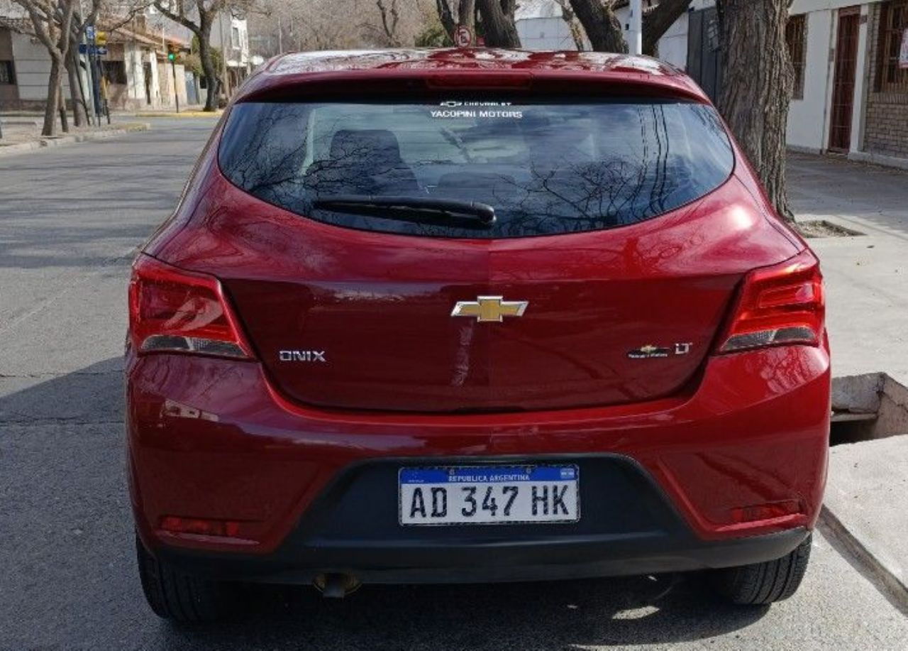 Chevrolet Onix Usado en Mendoza, deRuedas
