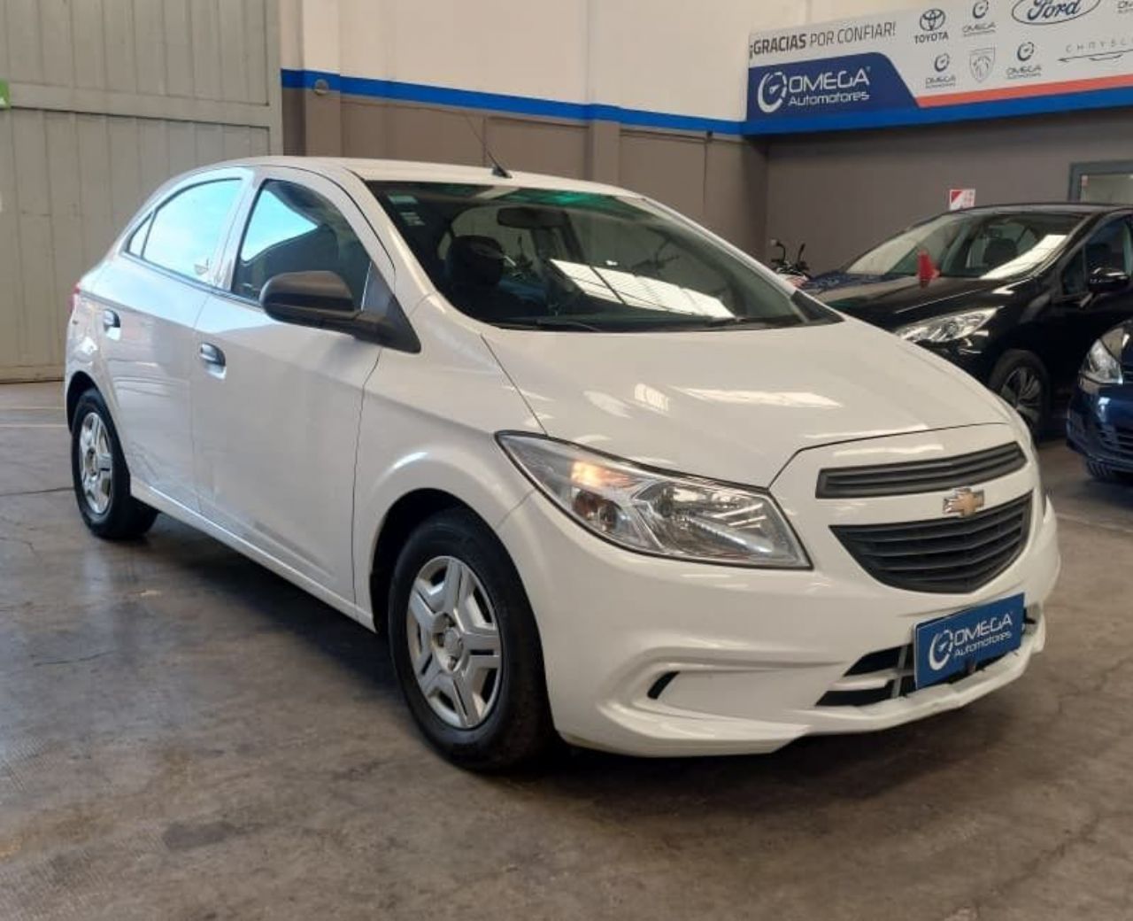 Chevrolet Onix Usado Financiado en Mendoza, deRuedas
