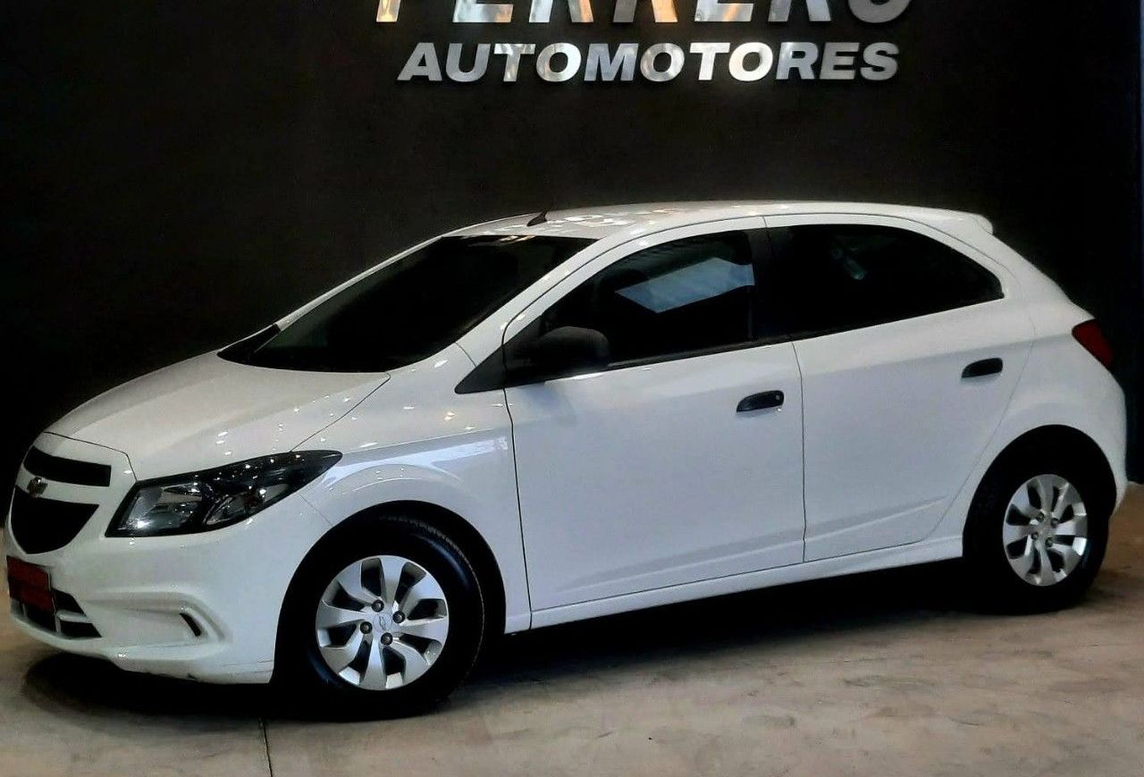Chevrolet Onix Usado Financiado en Córdoba, deRuedas
