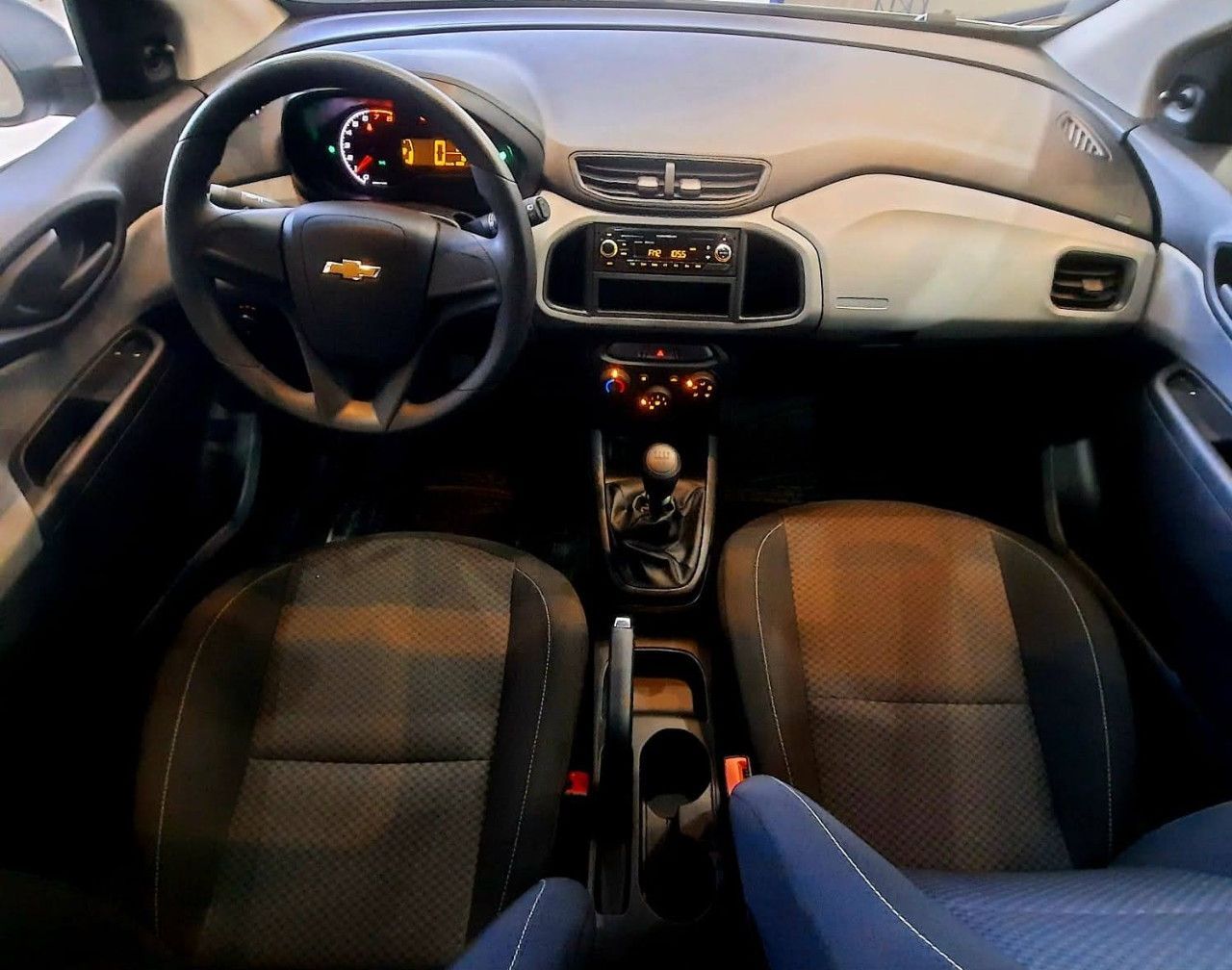 Chevrolet Onix Usado Financiado en Córdoba, deRuedas