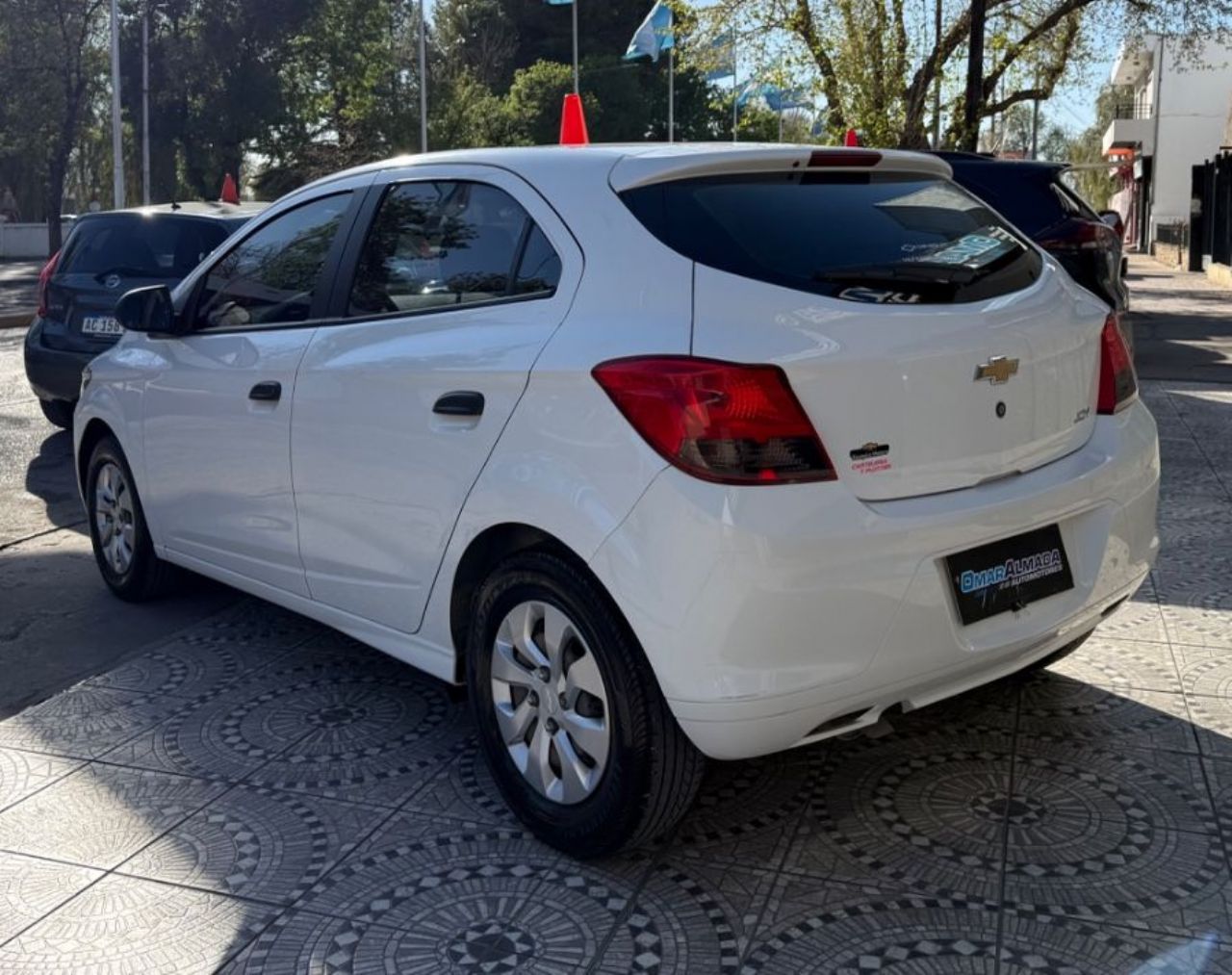 Chevrolet Onix Usado Financiado en Mendoza, deRuedas