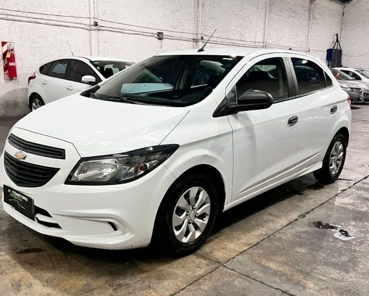 Chevrolet Onix Usado Financiado en Mendoza, deRuedas