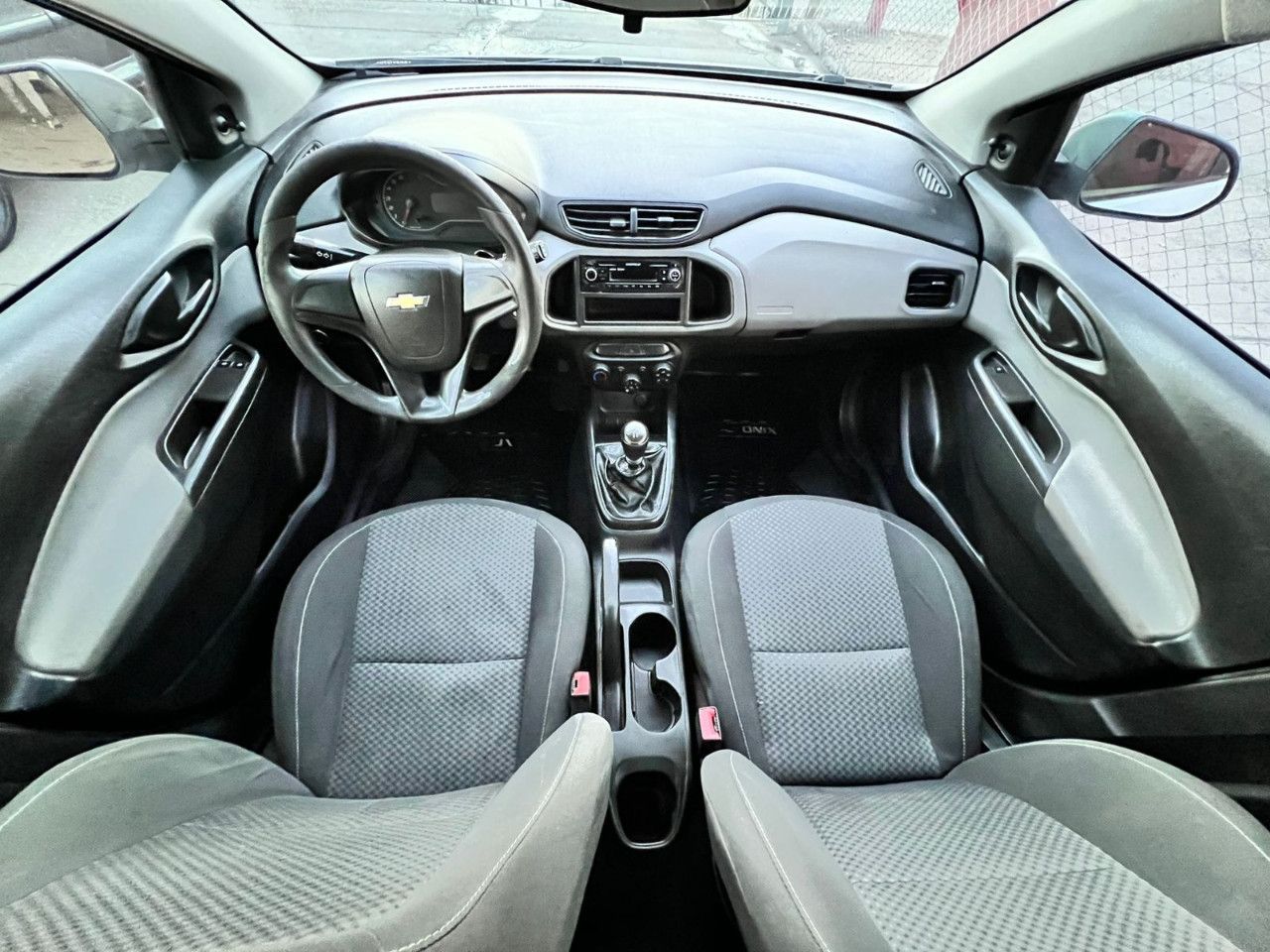 Chevrolet Onix Usado Financiado en Mendoza, deRuedas