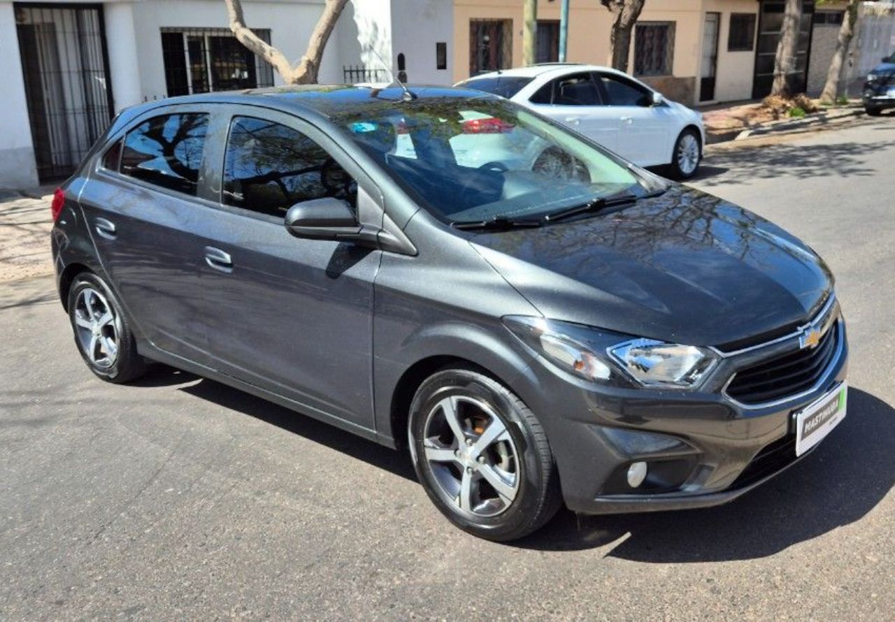 Chevrolet Onix Usado Financiado en Mendoza, deRuedas