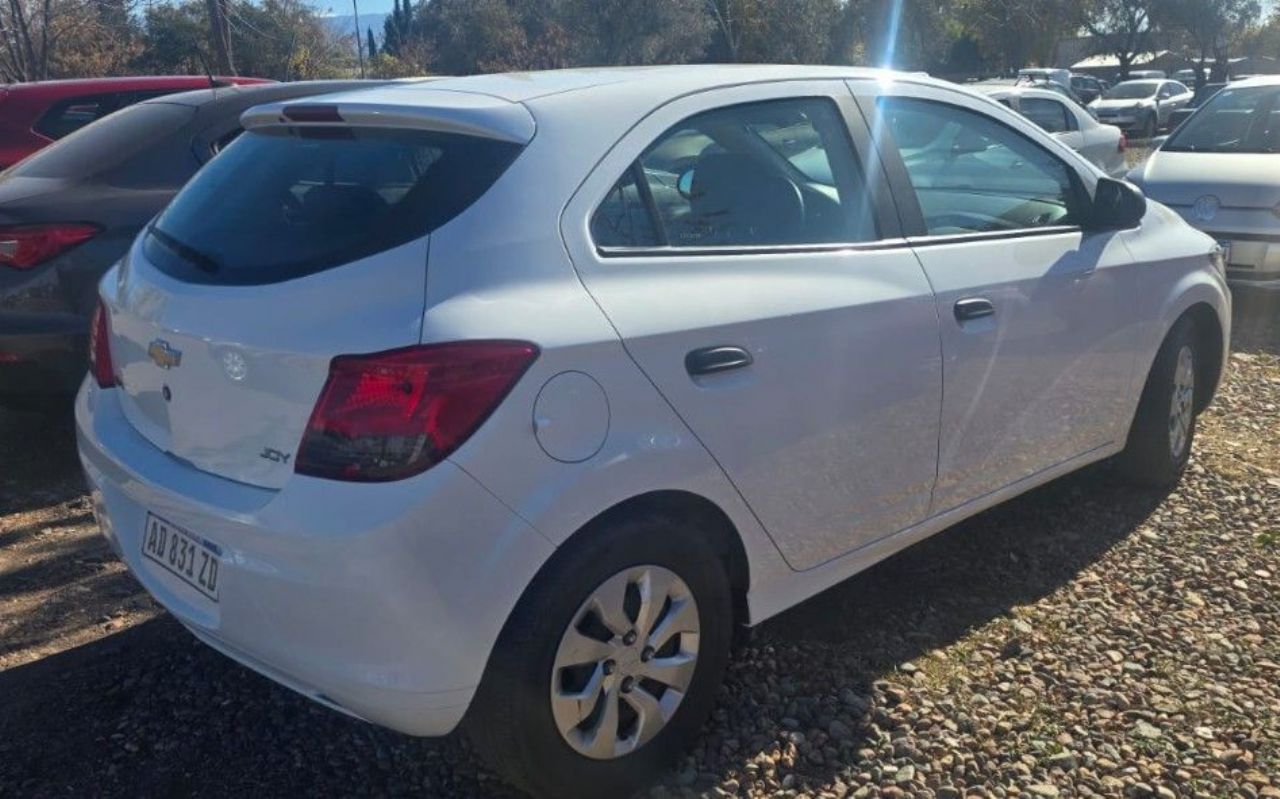 Chevrolet Onix Usado en Mendoza, deRuedas