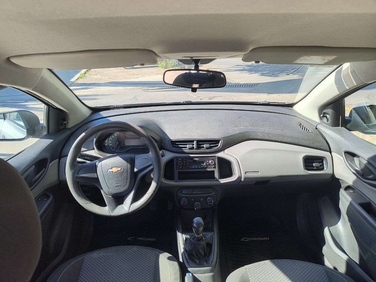 Chevrolet Onix Usado Financiado en Mendoza, deRuedas