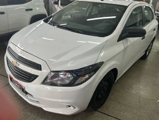 Chevrolet Onix Usado en Mendoza