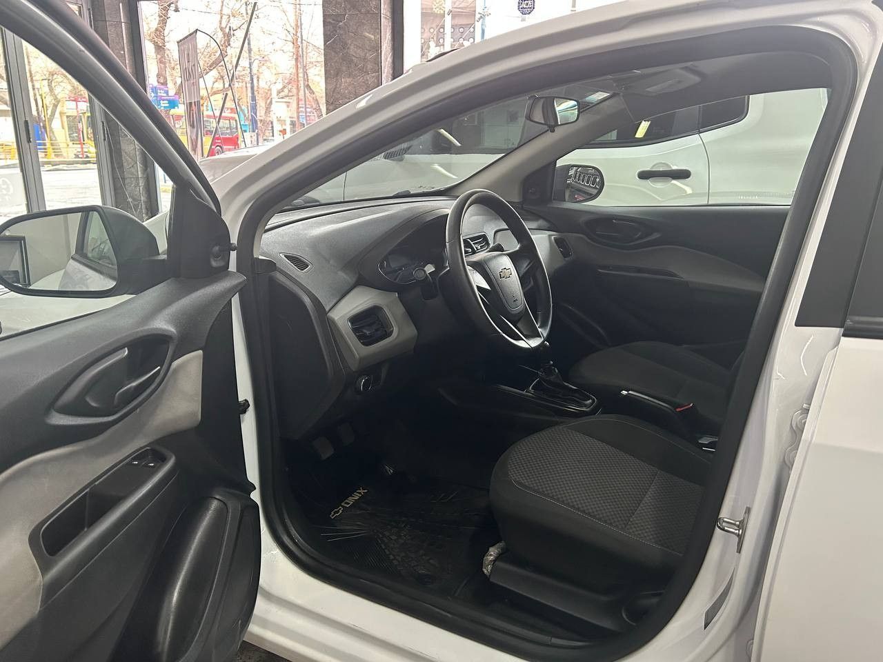 Chevrolet Onix Usado en Mendoza, deRuedas