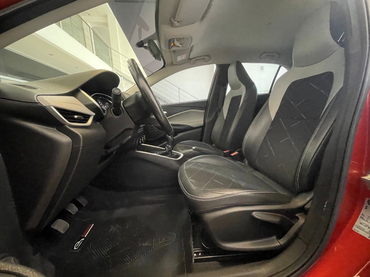 Chevrolet Onix Usado Financiado en Mendoza, deRuedas