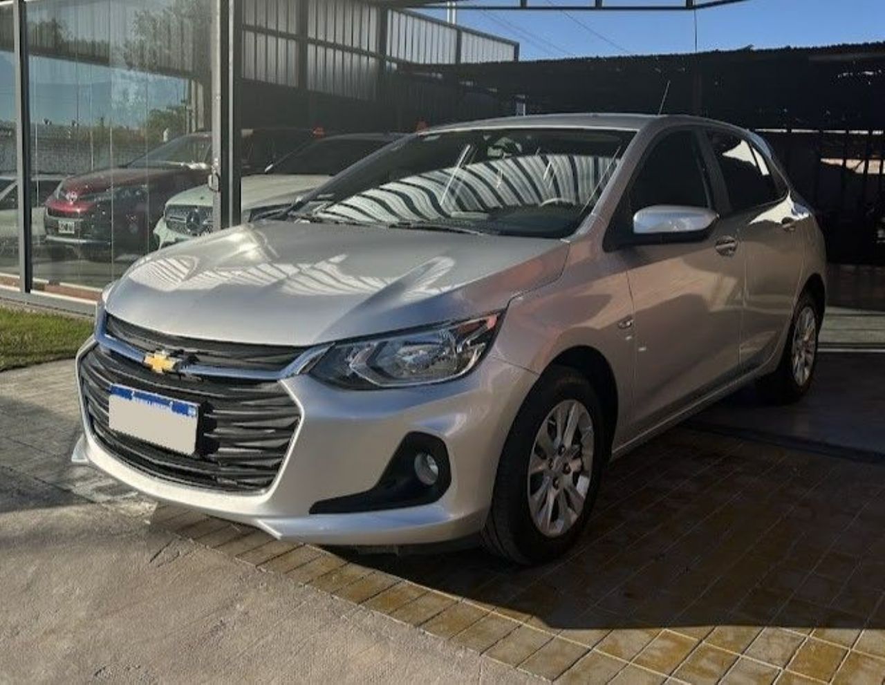 Chevrolet Onix Usado Financiado en San Juan, deRuedas