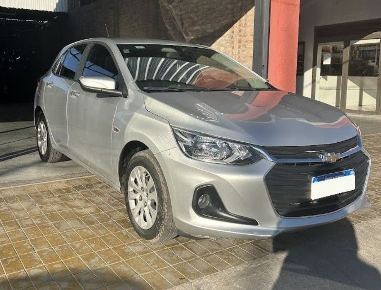 Chevrolet Onix Usado Financiado en San Juan, deRuedas