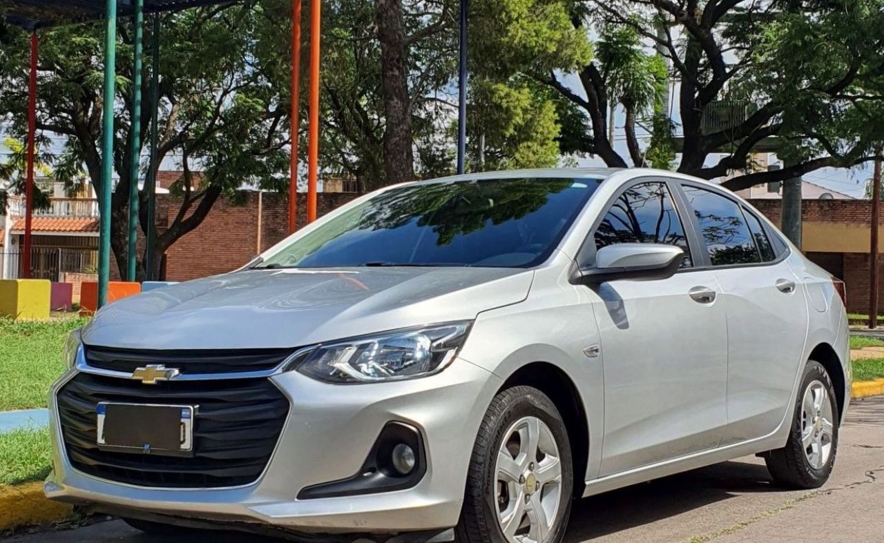 Chevrolet Onix Usado Financiado en Córdoba, deRuedas
